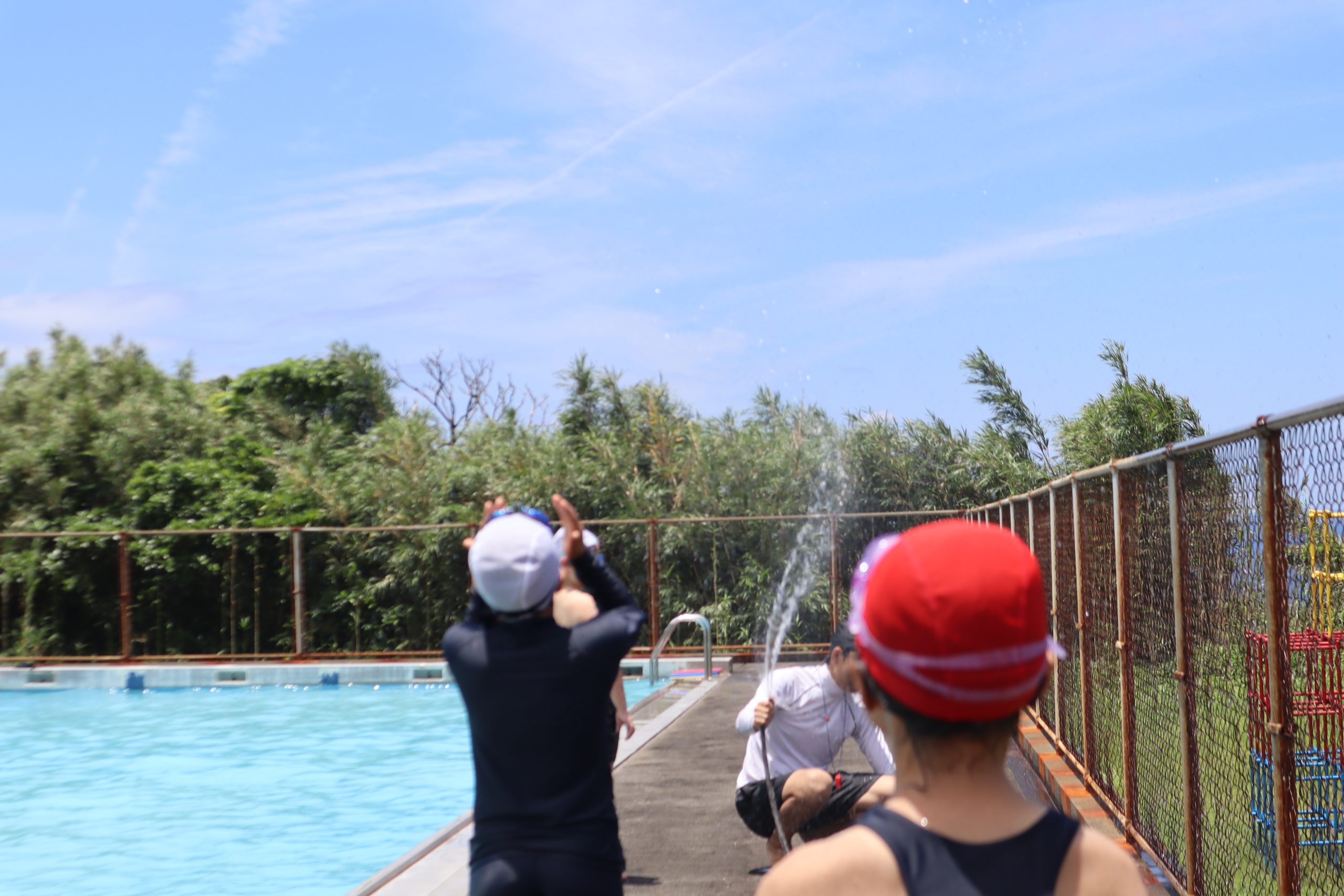 やった！晴れた！！水泳だ!